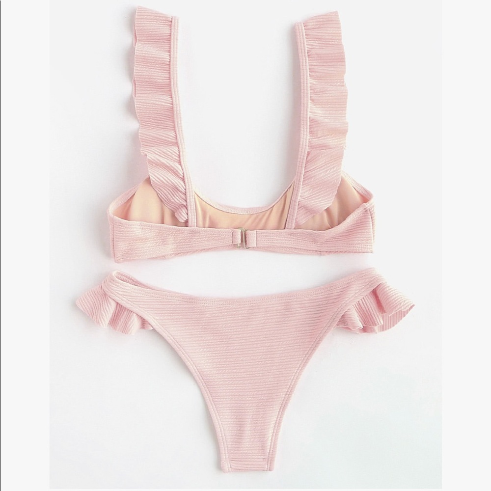 NWOT Ruffle Strap Textured Bikini Set - Picture 3 of 5
